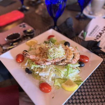 Asylum Restaurant - Caesar Salad with Shrimp - American Near Me - Jerome, Arizona