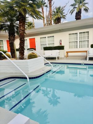 The Weekend, Palm Springs by null