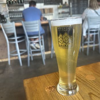 Mountain Tap Brewery - Locals Lager...I had already consumed some of my Key West Kolsch by this point - Breweries Near Me - Steamboat Springs, Colorado
