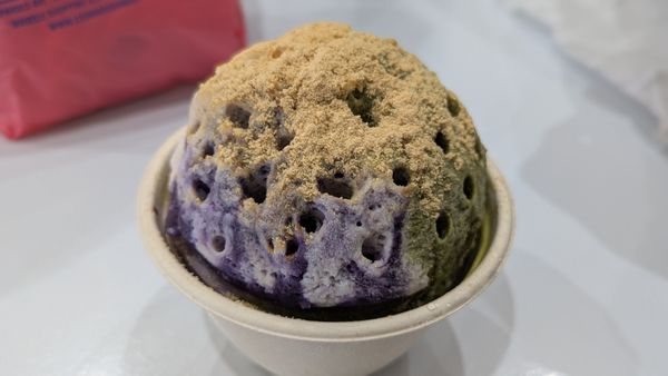 Ululani’s Hawaiian Shave Ice by null