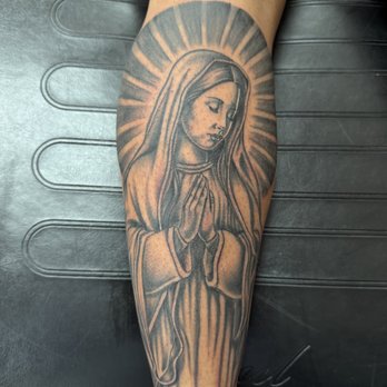 Resurrection Tattoo Ink - Tattoo Near Me - Bismarck, North Dakota Resurrection Tattoo Ink - Tattoo Near Me - Bismarck, North Dakota