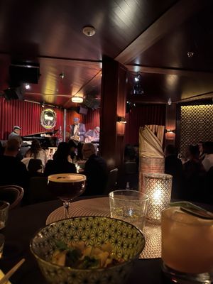 Mr. Tipple's Jazz Club by null