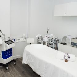 Zirio's Laser & Skin Care Institute - Zirio's Laser & Skin Care Hallandale Beach
