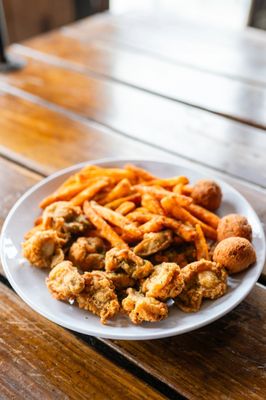 Crawdaddy's Kitchen by null