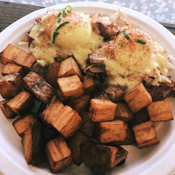 Button Up Cafe - Breakfast & Brunch Near Me - Pearl City, Hawaii