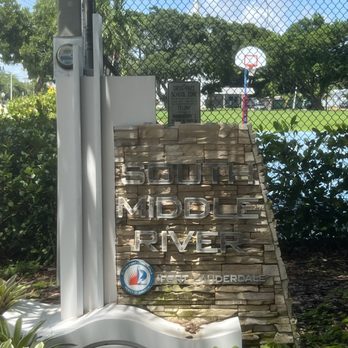 Warfield Park - Parks Near Me - Fort Lauderdale, Florida Warfield Park - Parks Near Me - Fort Lauderdale, Florida