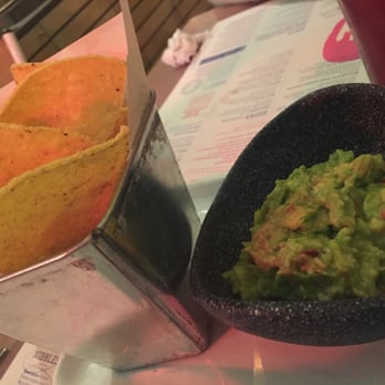 Wahaca - Guacamole and chips yo! - Mexican Near Me - London, XGL
