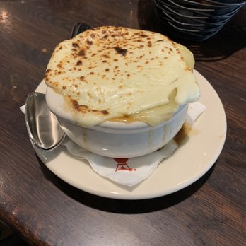 Weber Grill Restaurant - Onion soup - Barbeque Near Me - Chicago, Illinois