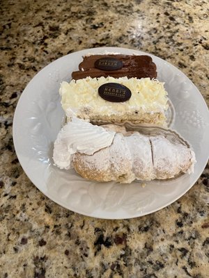Henri's Bakery & Deli by null