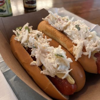 Carreau Club Pétanque - Hotdog - Lounges Near Me - Brooklyn, New York Carreau Club Pétanque - Hotdog - Lounges Near Me - Brooklyn, New York