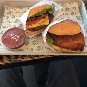 Shake Shack Tysons Corner - Single shack burger and chick'n shack - Burgers Near Me - McLean, Virginia Shake Shack Tysons Corner - Single shack burger and chick'n shack - Burgers Near Me - McLean, Virginia