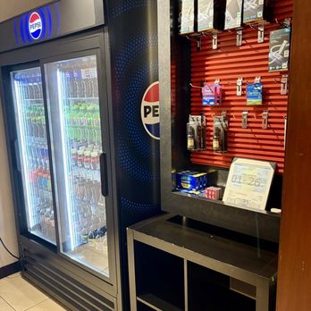 Pittsburgh Marriott City Center - Sodas and essentials in shop - Hotels Near Me - Pittsburgh, Pennsylvania Pittsburgh Marriott City Center - Sodas and essentials in shop - Hotels Near Me - Pittsburgh, Pennsylvania