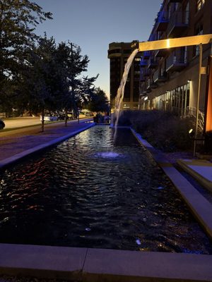 Momo Mee Asian Cuisine by null