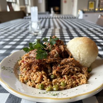 Athens Lunchroom - Ropa Veija lunch special - Salad Near Me - Lexington, Kentucky