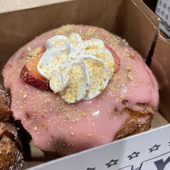 Parlor Doughnuts - Strawberry shortcake - Donuts Near Me - Nashville, Tennessee Parlor Doughnuts - Strawberry shortcake - Donuts Near Me - Nashville, Tennessee