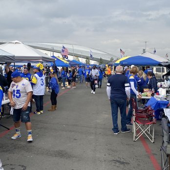 SoFi Stadium - Reaaaady for the game... let's go Rams  we got this ! - Stadiums & Arenas Near Me - Inglewood, California