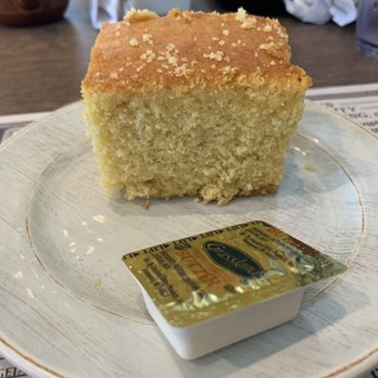 George's Family Restaurant - Corn bread, enough said yum - American Near Me - Lowell, Indiana