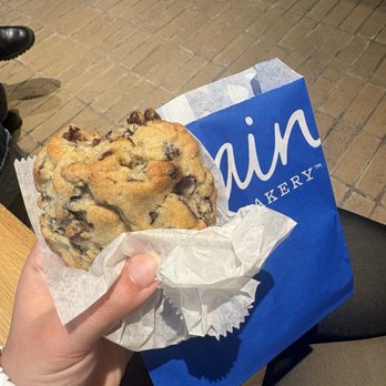 Levain Bakery - Bakeries Near Me - Chicago, Illinois Levain Bakery - Bakeries Near Me - Chicago, Illinois