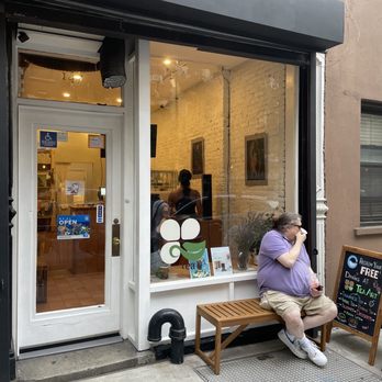 Tea Art - Outside - Bubble Tea Near Me - New York, New York