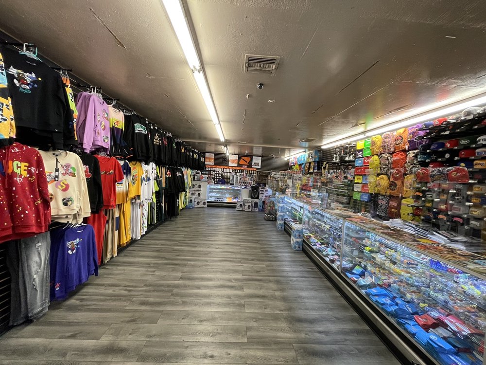 SMOKER FRIENDLY Updated August 2024 30 Photos & 15 Reviews 24068