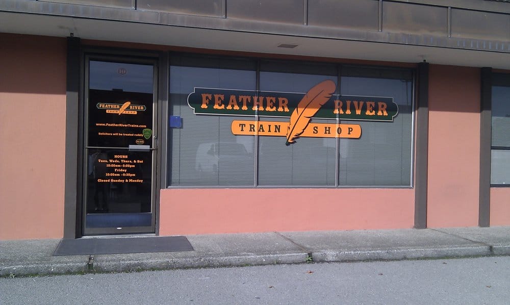 Feather River Train Shop Logo