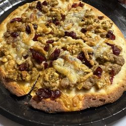 J's Pizza Market - Pilgrams crunch