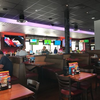Glory Days Grill - Great place to go on Fathers Day! - Chicken Wings Near Me - Edgewater, Maryland Glory Days Grill - Great place to go on Fathers Day! - Chicken Wings Near Me - Edgewater, Maryland
