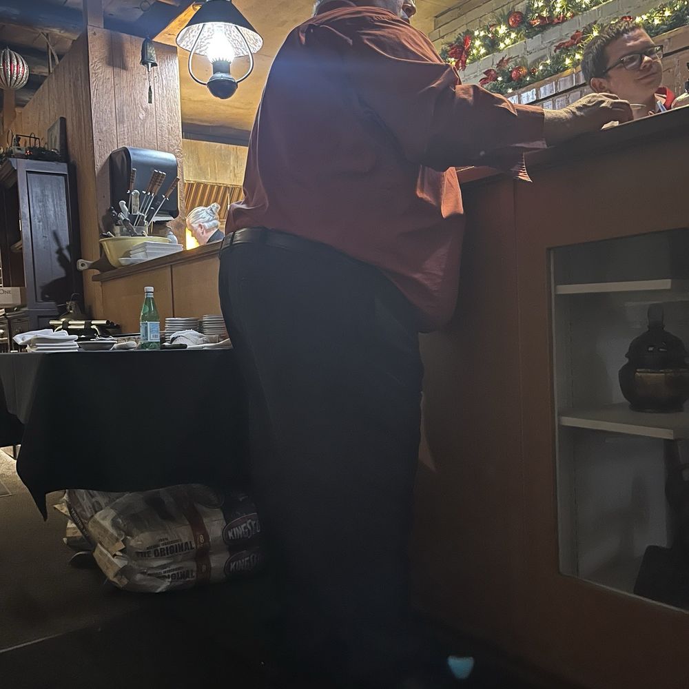 Antiquity Restaurant - Excellent host beautiful vibes - Seafood Near Me - Albuquerque, New Mexico