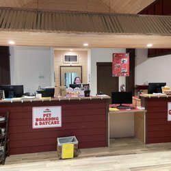 Scotts Hill Pawville - Front Desk
