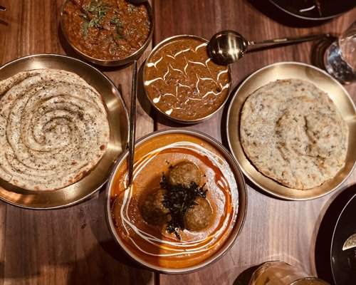 Kricket Club by null