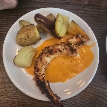 Barcelona Wine Bar - Octopus - Tapas/Small Plates Near Me - Miami, Florida