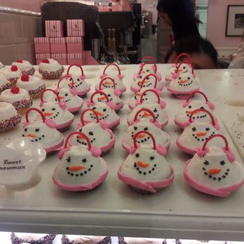 Casey's Cupcakes - Happy Cupcakes - Cupcakes Near Me - Riverside, California Casey's Cupcakes - Happy Cupcakes - Cupcakes Near Me - Riverside, California