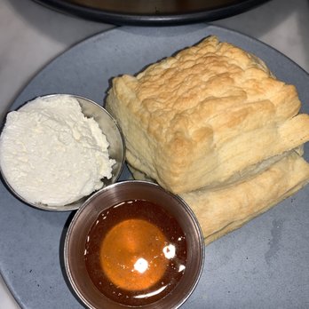 Roux Diner - Flaky Biscuit - Breakfast & Brunch Near Me - Chicago, Illinois Roux Diner - Flaky Biscuit - Breakfast & Brunch Near Me - Chicago, Illinois