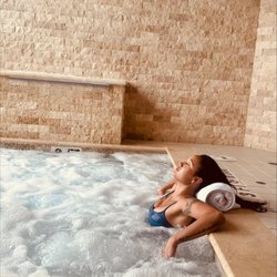 Toile & Bubble Boutique Inn & Spa - Our spa amenities include hot tub, sauna and steam room