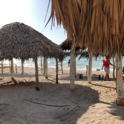 Los Careyes - Great beach and pretty great fish...nice people. Few norte americanos