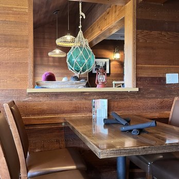 Creekside Restaurant - Interior - American Near Me - Forks, Washington
