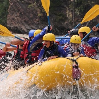 Chinook Rafting - Rafting/Kayaking Near Me - Banff, Alberta Chinook Rafting - Rafting/Kayaking Near Me - Banff, Alberta