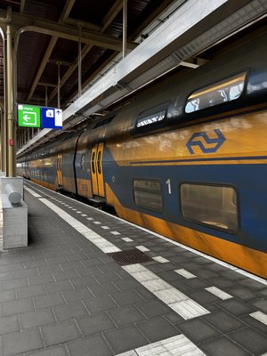 Amstel Station by null