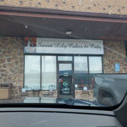 Sweet Lily Cakes & Cafe - Front of the store