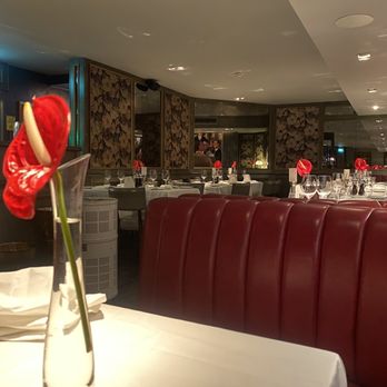 Peploe's Wine Bistro - Interior - Brasseries Near Me - Dublin, D Peploe's Wine Bistro - Interior - Brasseries Near Me - Dublin, D