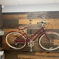 Bike Sultan - Classic look on the Electra Loft in Sangria!