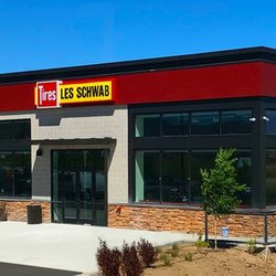 Les Schwab Tire Center