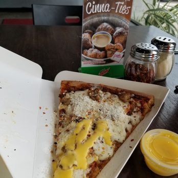 Pink's Pizza - Big Boss with BUTTER!!! - Pizza Near Me - Houston, Texas Pink's Pizza - Big Boss with BUTTER!!! - Pizza Near Me - Houston, Texas