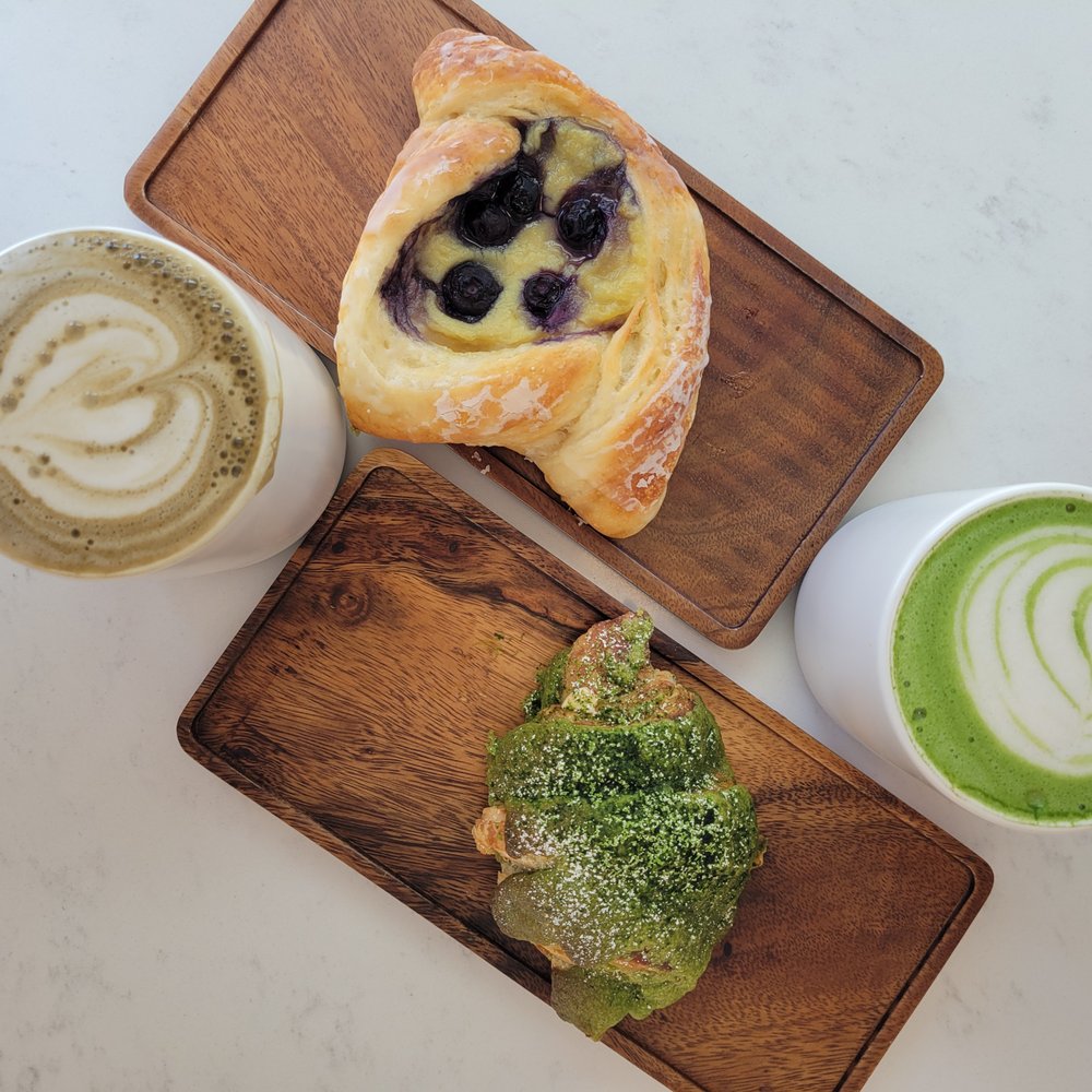 Whisk Matcha - hojicha oat latte, matcha croissant, blueberry danish, matcha oat latte - Coffee & Tea Near Me - Vancouver, British Columbia Whisk Matcha - hojicha oat latte, matcha croissant, blueberry danish, matcha oat latte - Coffee & Tea Near Me - Vancouver, British Columbia