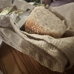 Majerle's Black River Grill - Amazing rolls
