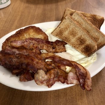 Martin's Restaurant - Hashbrowns, bacon, over-easy eggs, toast - American Near Me - Abington, Massachusetts Martin's Restaurant - Hashbrowns, bacon, over-easy eggs, toast - American Near Me - Abington, Massachusetts