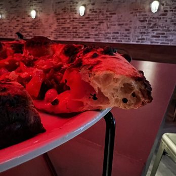 Double Zero Pie & Pub - This crust! - Pizza Near Me - Las Vegas, Nevada