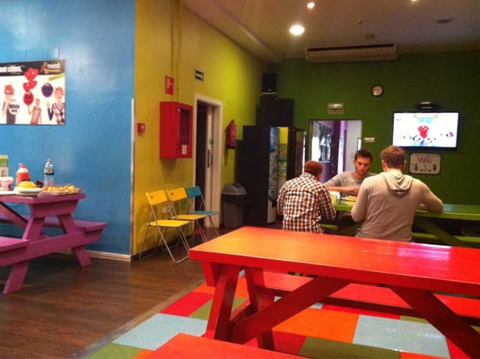 Purple Nest Hostel Valencia by null
