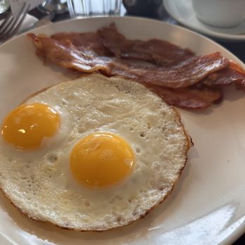 Lady C’s - Sunny side up and soft bacon - Breakfast & Brunch Near Me - Tarzana, California Lady C’s - Sunny side up and soft bacon - Breakfast & Brunch Near Me - Tarzana, California