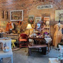 Breezeway antiques & gifts - Styled beautifully